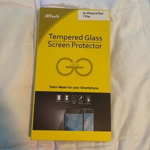 Tempered glass screen protector